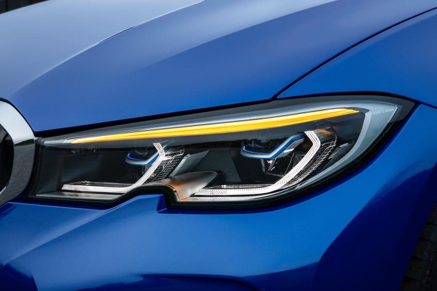 Детали экстерьера BMW 330i M Sport (G20) 2019 года  (WW) (фото 32 из 284)